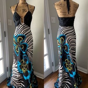 Cache Dress